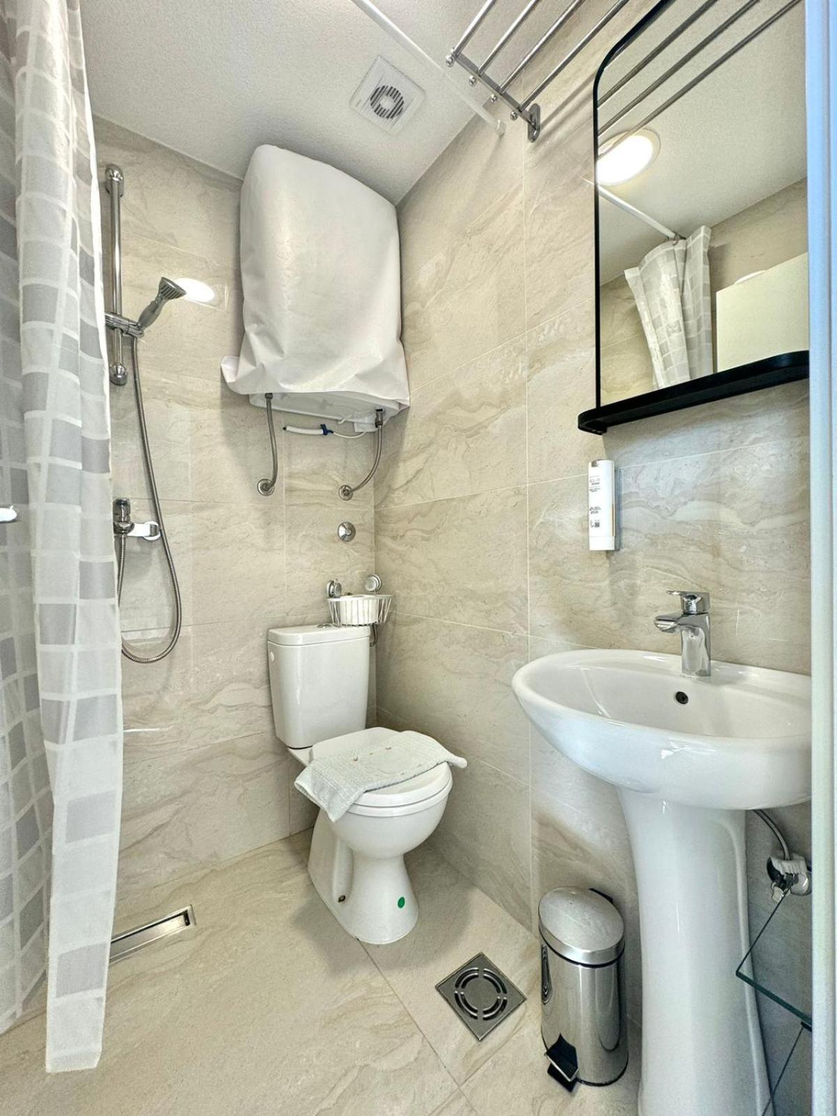 Apartmani Terminal Budva Bagian luar foto