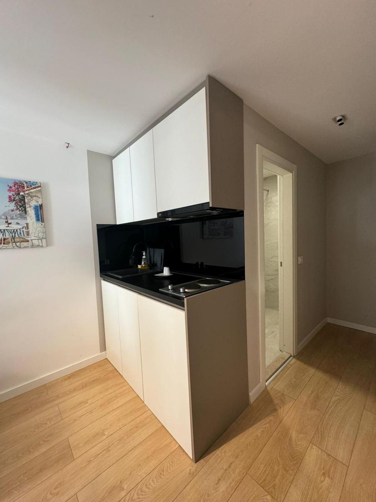 Apartmani Terminal Budva Bagian luar foto