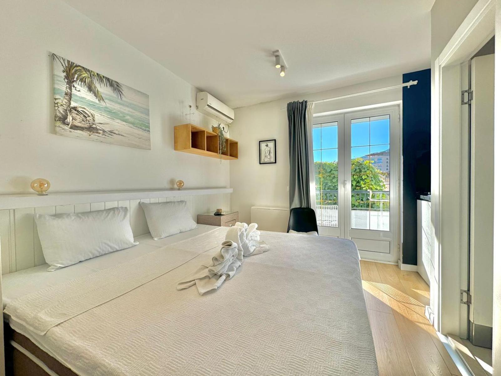 Apartmani Terminal Budva Bagian luar foto